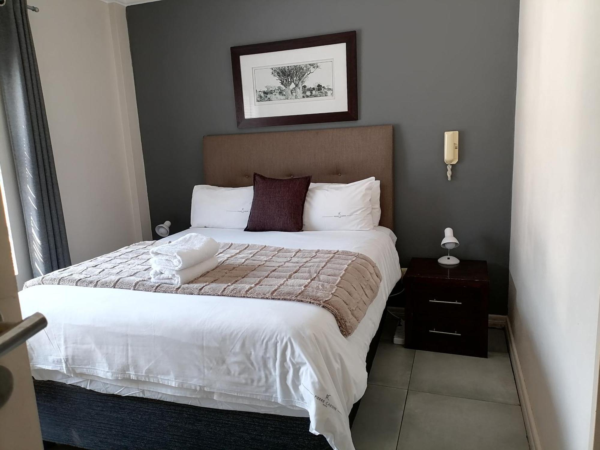 Emabheleni Executive Suites Westpoint Johannesburg Exterior photo